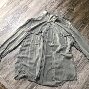 American Eagle Button down